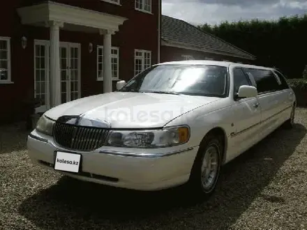 Lincoln Town Car 1998 года за 1 000 000 тг. в Усть-Каменогорск – фото 3