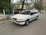 Volkswagen Passat 1994 годаүшін2 500 000 тг. в Шымкент