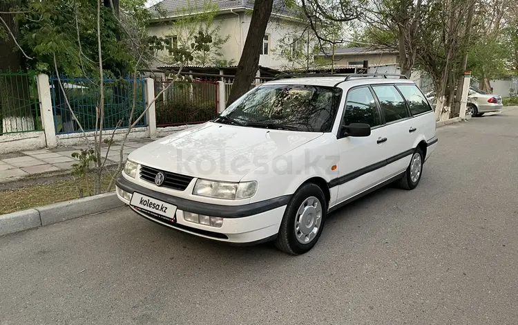 Volkswagen Passat 1994 годаүшін2 500 000 тг. в Шымкент