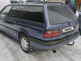 Volkswagen Passat 1993 годаfor1 800 000 тг. в Караганда – фото 4