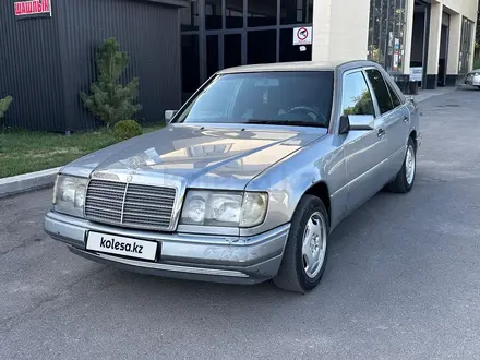 Mercedes-Benz E 280 1993 года за 1 600 000 тг. в Шымкент – фото 2