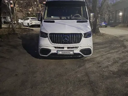 Mercedes-Benz Sprinter 2008 года за 20 500 000 тг. в Алматы – фото 5