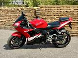 Yamaha  YZF-R6 2004 года за 2 300 000 тг. в Караганда – фото 3