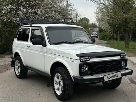 ВАЗ (Lada) Lada 2121 2014 года за 3 500 000 тг. в Алматы – фото 7