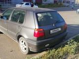 Volkswagen Golf 1994 годаүшін1 200 000 тг. в Усть-Каменогорск – фото 4