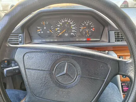 Mercedes-Benz E 280 1993 года за 1 500 000 тг. в Караганда – фото 10