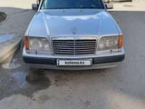 Mercedes-Benz E 280 1993 года за 1 500 000 тг. в Караганда