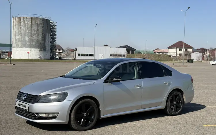 Volkswagen Passat 2013 года за 5 555 555 тг. в Алматы
