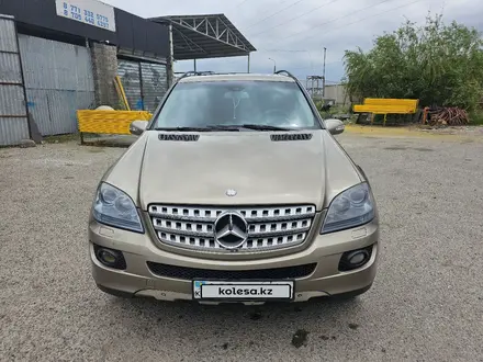 Mercedes-Benz ML 350 2008 года за 7 500 000 тг. в Тараз – фото 3