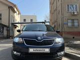 Skoda Rapid 2015 годаүшін4 350 000 тг. в Атырау – фото 3