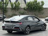 Hyundai Elantra 2023 года за 8 150 000 тг. в Шымкент – фото 4