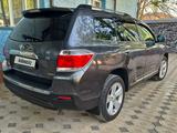 Toyota Highlander 2011 года за 13 500 000 тг. в Алматы – фото 3