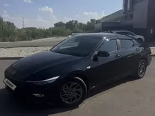 Hyundai Elantra, 2023
