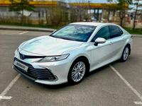 Toyota Camry 2021 года за 18 000 000 тг. в Караганда