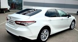 Toyota Camry 2021 года за 15 800 000 тг. в Караганда – фото 5