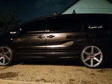 Toyota Estima, 2002