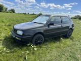 Volkswagen Golf 1993 годаfor1 700 000 тг. в Уральск