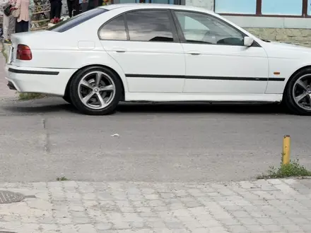 BMW 535 1997 года за 3 500 000 тг. в Тараз – фото 2