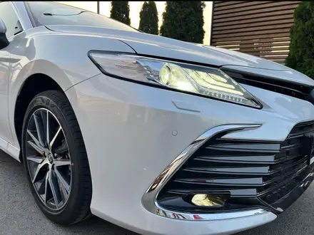 Toyota Camry 2023 года за 21 500 000 тг. в Алматы – фото 4