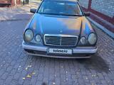 Mercedes-Benz E 240 1998 года за 2 200 000 тг. в Алматы