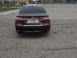 Toyota Camry 2018 года за 14 700 000 тг. в Усть-Каменогорск – фото 4
