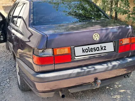 Volkswagen Vento 1994 года за 700 000 тг. в Шымкент – фото 10