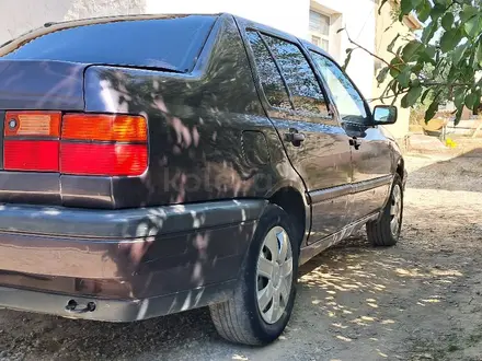 Volkswagen Vento 1994 года за 700 000 тг. в Шымкент – фото 8