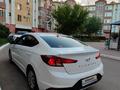 Hyundai Elantra 2019 года за 7 500 000 тг. в Семей – фото 5