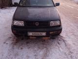 Volkswagen Vento 1993 года за 1 300 000 тг. в Петропавловск – фото 2