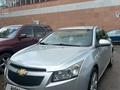 Chevrolet Cruze 2010 годаfor3 450 000 тг. в Астана – фото 2