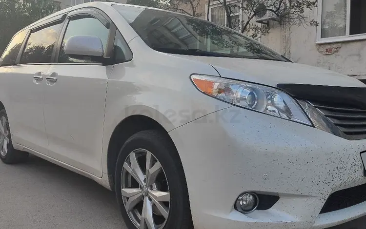 Toyota Sienna 2010 года за 12 800 000 тг. в Костанай