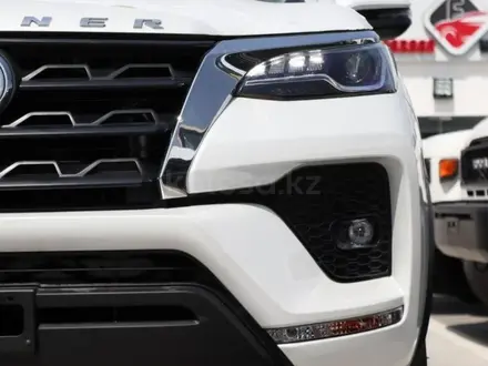 Toyota Fortuner 2026 года за 28 000 000 тг. в Семей – фото 4