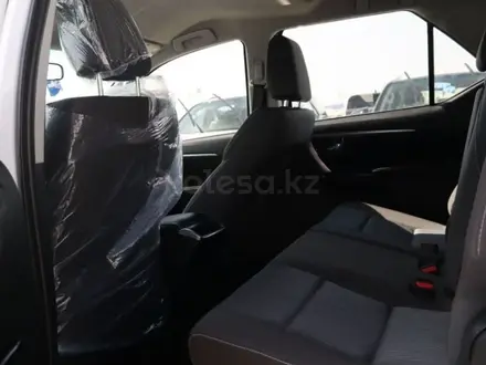Toyota Fortuner 2026 года за 28 000 000 тг. в Семей – фото 19