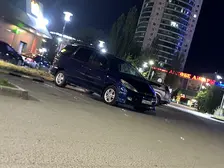 Toyota Previa, 2004