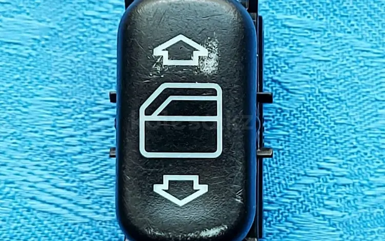 Центр кнопок Toyota Lexus SvetaNet.Kz в Алматы