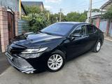 Toyota Camry 2019 года за 12 800 000 тг. в Алматы