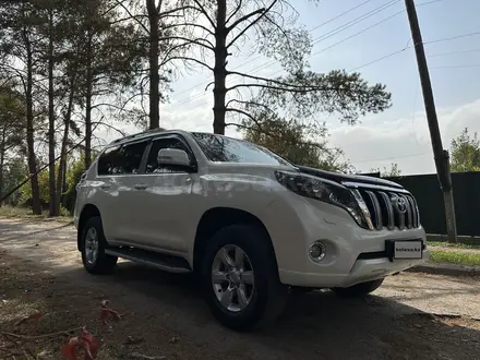 Toyota Land Cruiser Prado 2017 года за 19 500 000 тг. в Алматы – фото 5