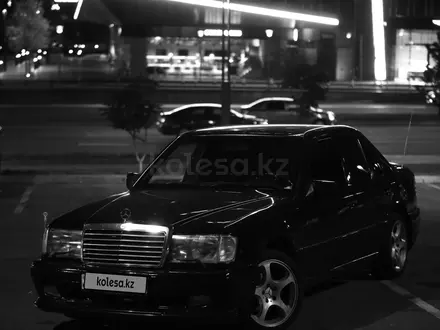 Mercedes-Benz E 260 1992 года за 2 900 000 тг. в Алматы – фото 3