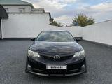 Toyota Camry 2014 годаүшін4 800 000 тг. в Жанаозен – фото 2