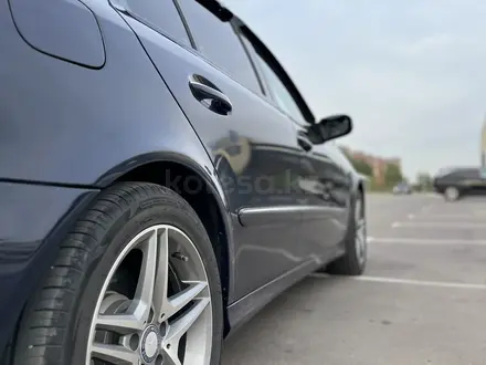 Mercedes-Benz E 240 2003 года за 4 100 000 тг. в Астана – фото 13