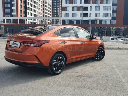 Hyundai Accent 2022 года за 8 790 000 тг. в Астана – фото 4