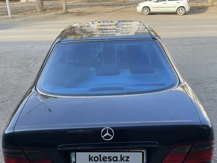 Mercedes-Benz E 280 2002 года за 6 990 000 тг. в Караганда – фото 11