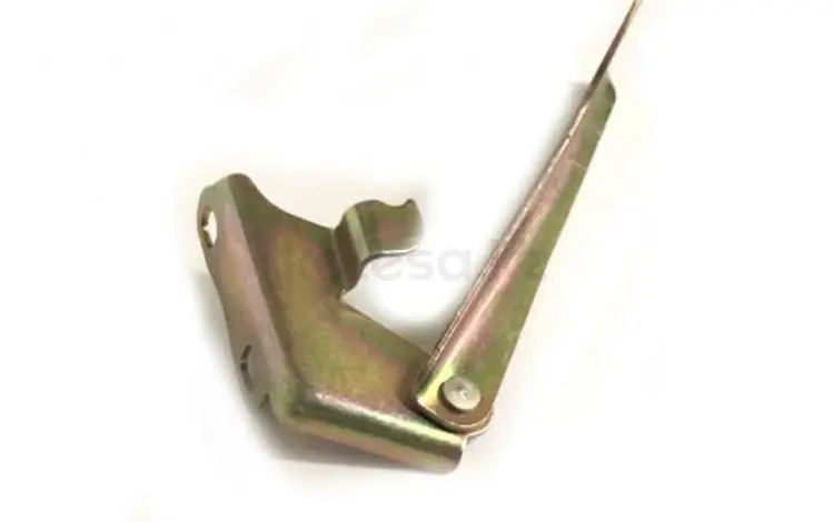 Петля капота левая за 4 000 тг. в Алматы