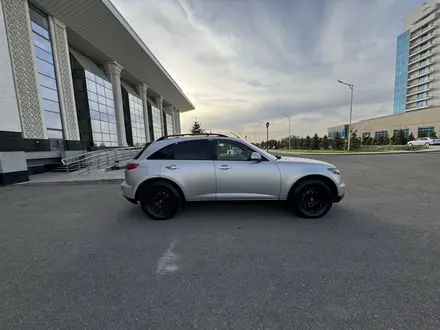 Infiniti FX35 2003 года за 5 500 000 тг. в Алматы – фото 6