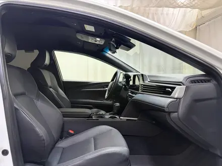 Toyota Camry Luxe eCVT 2024 года за 22 500 000 тг. в Алматы – фото 6