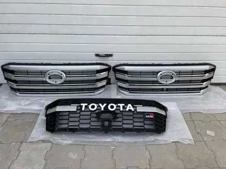 Передний бампер на Toyota за 85 000 тг. в Алматы – фото 49