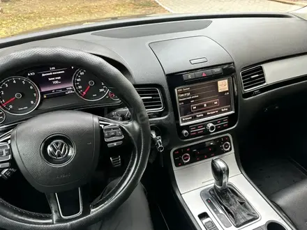 Volkswagen Touareg 2010 года за 12 000 000 тг. в Рудный – фото 5