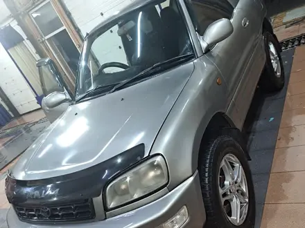 Toyota RAV4 1999 года за 3 500 000 тг. в Алматы – фото 17