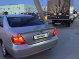 Toyota Camry 2004 года за 6 000 000 тг. в Жанаозен – фото 3