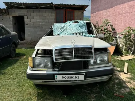 Mercedes-Benz E 230 1992 года за 700 000 тг. в Алматы – фото 2